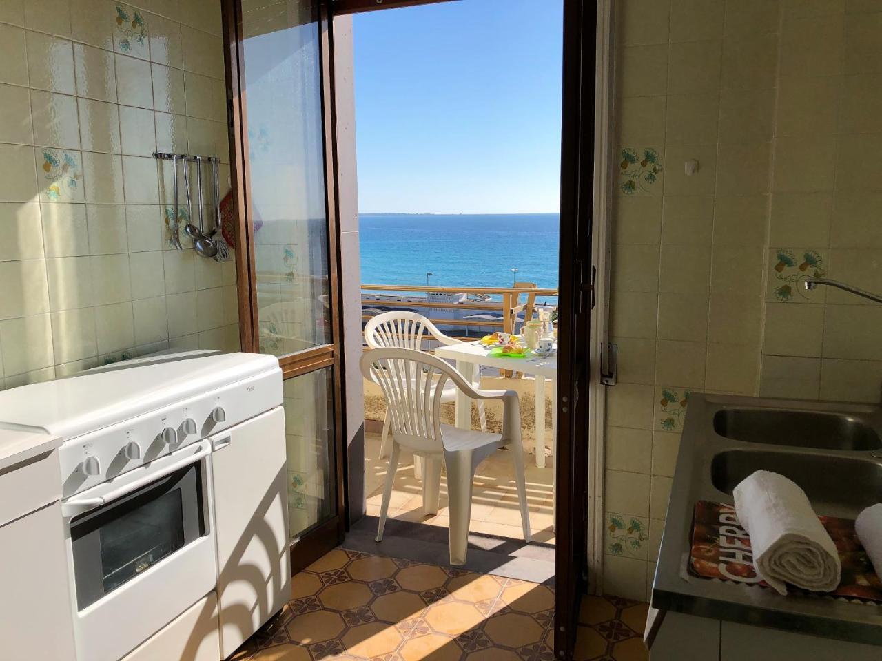 Accomodation Sul Mare Villa Gallipoli Ngoại thất bức ảnh